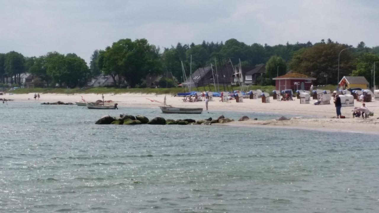 Zum Wohlfuehlen Ferienwohnung Fuer Max 5 Erwachsene Und 1 Kind, Schwimmbad Vor Der Tuer, Tiere Erlaubt Sierksdorf Ngoại thất bức ảnh